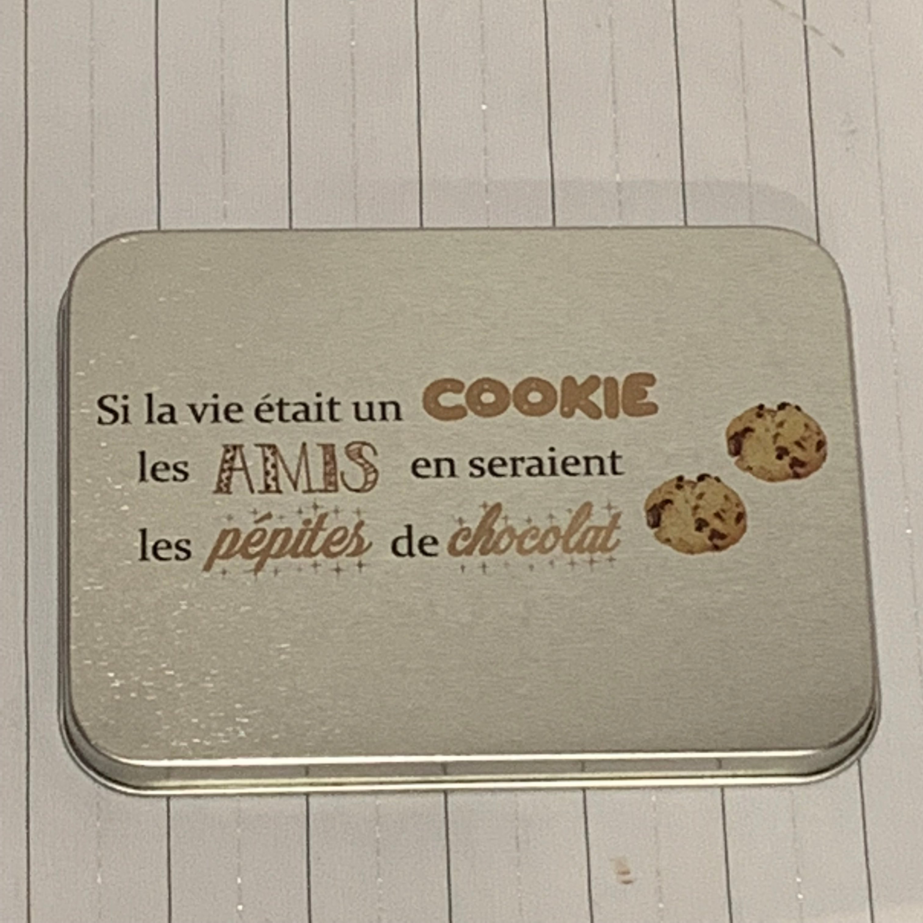 BOITE A MESSAGE garnie de chocolats