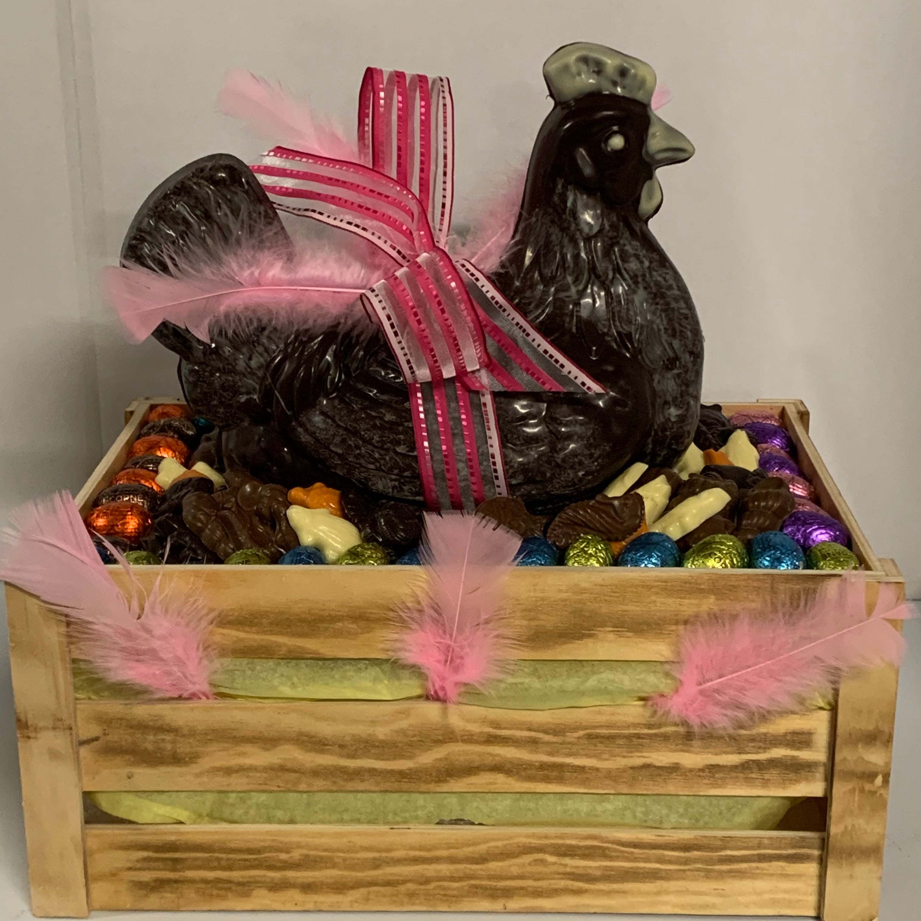Panier garni avec la poule VANINA ~ 1,270 Kg