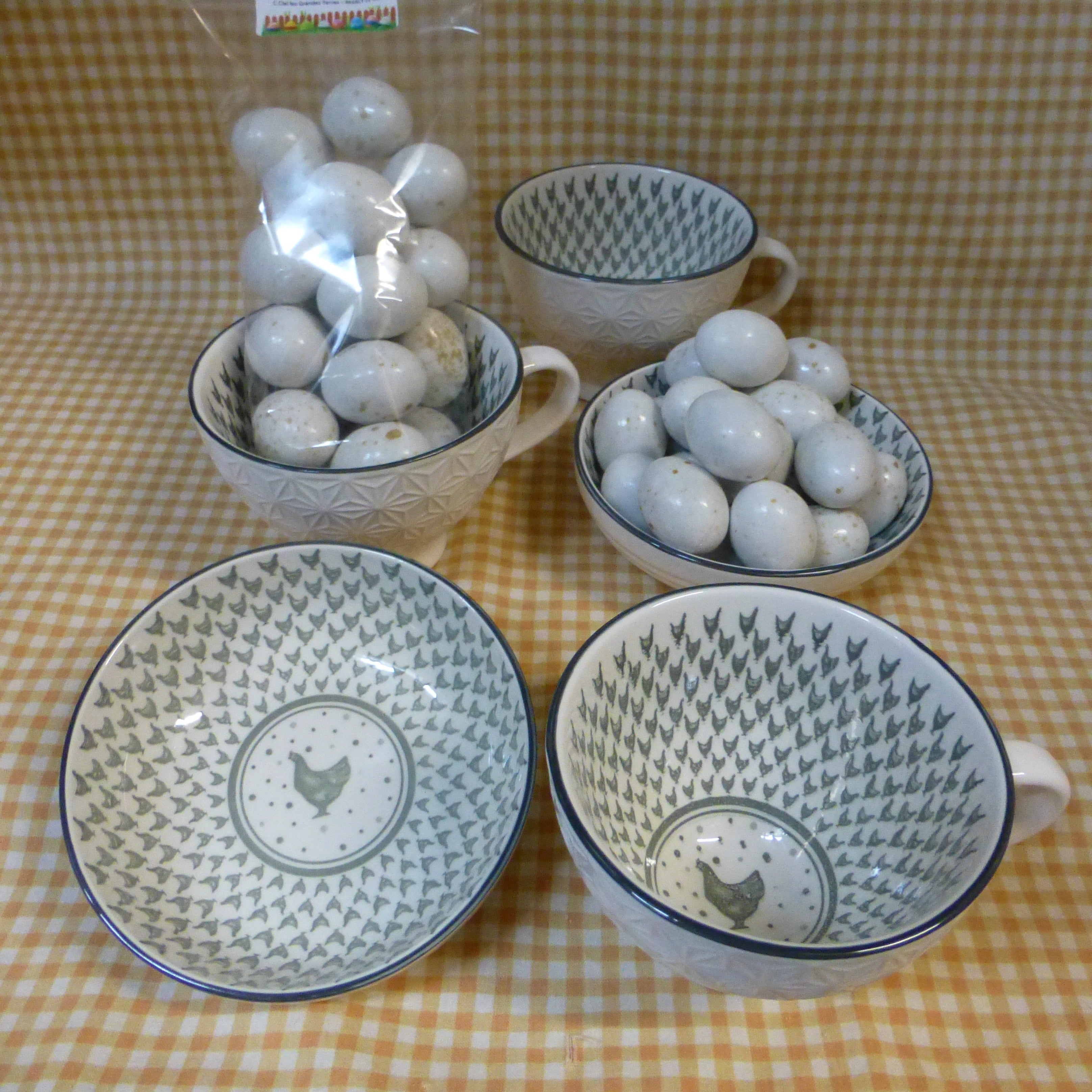 OEUFS DE CAILLE praliné = 285 grs